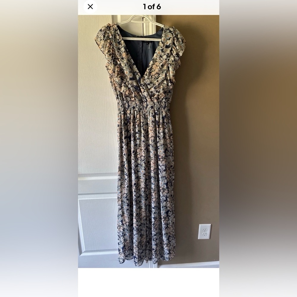 1. State Floral V-Neck Maxi Jumpsuit Navy and Peach. - Picture 7 of 9